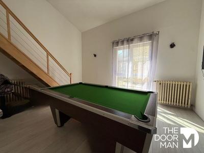 Maison - 160 m² - 5 pièces