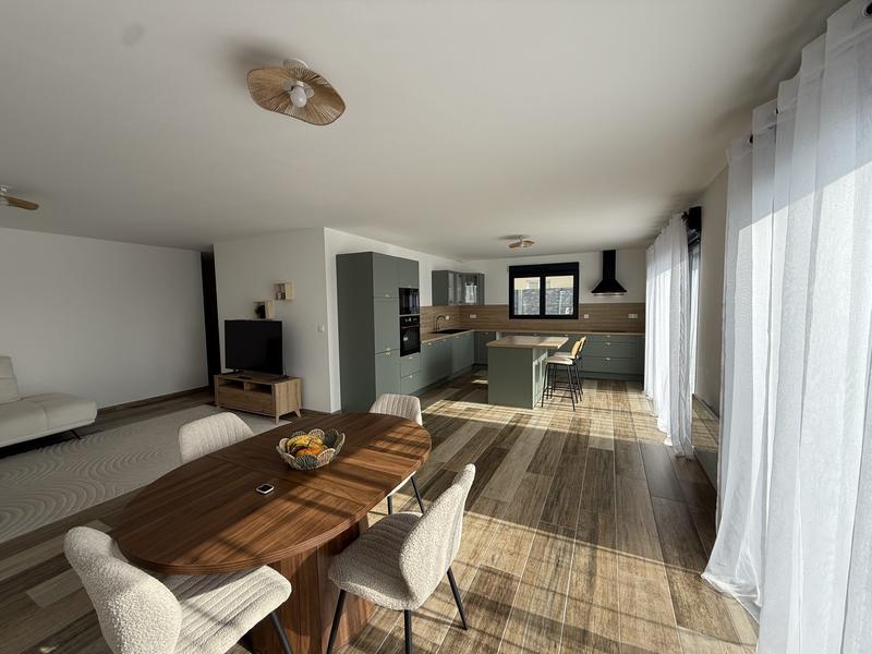 Maison contemporaine - 122 m² - 5 pièces