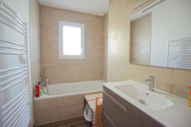 Villa - 192 m² - 7 pièces