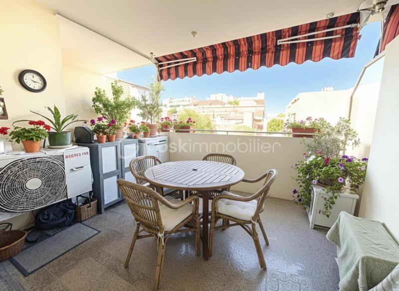 Appartement - 67 m² - 3 pièces