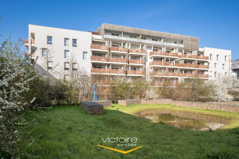 Appartement - 84 m² - 4 pièces