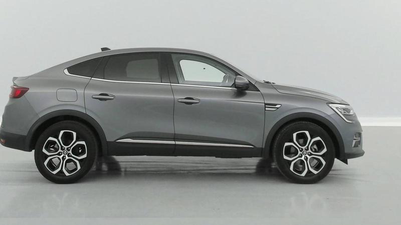 Renault Arkana 1.6 E-Tech 145ch Intens