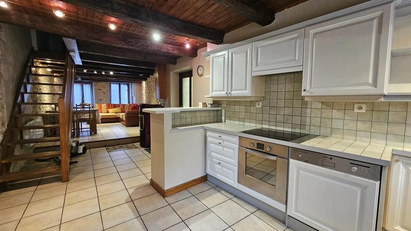 Appartement - 77 m² - 3 pièces