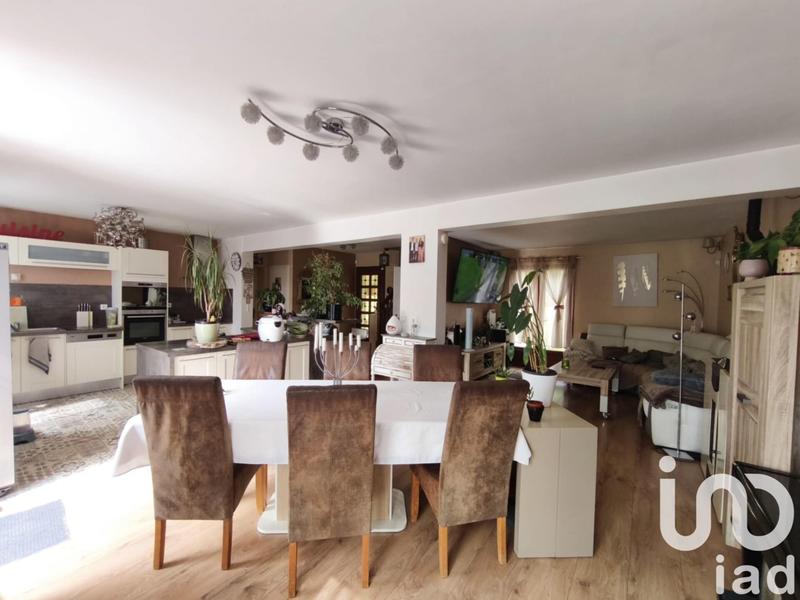 Maison - 127 m² - 8 pièces