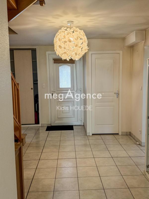 Maison - 161 m² - 5 pièces