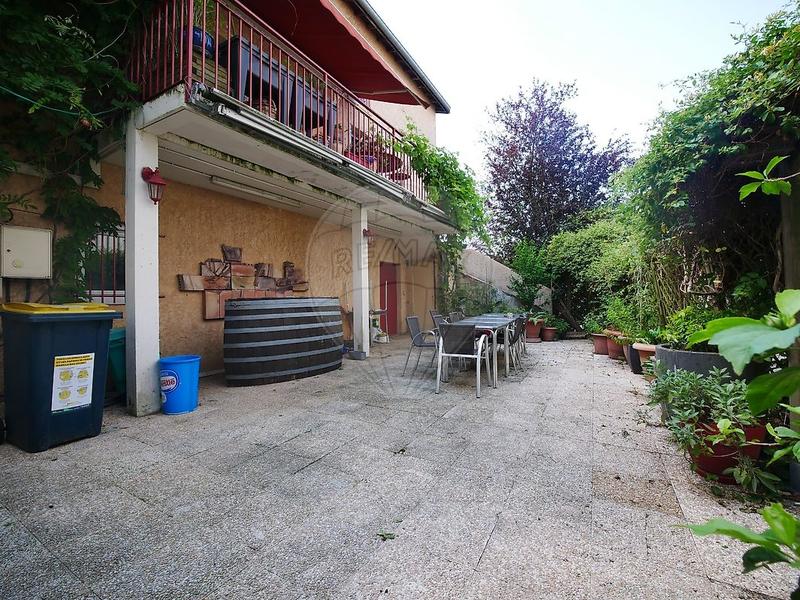 Maison - 165 m² - 5 pièces