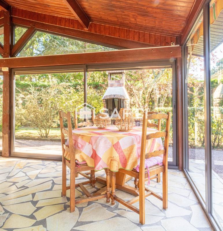 Maison - 150 m² - 5 pièces