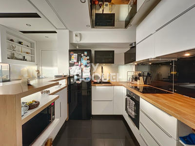 Appartement - 82 m² - 4 pièces