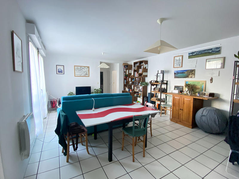 Appartement - 77 m² - 3 pièces