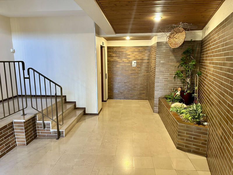 Appartement - 68 m² - 2 pièces