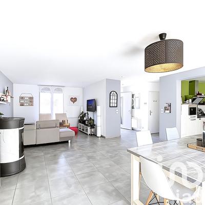 Maison - 153 m² - 6 pièces