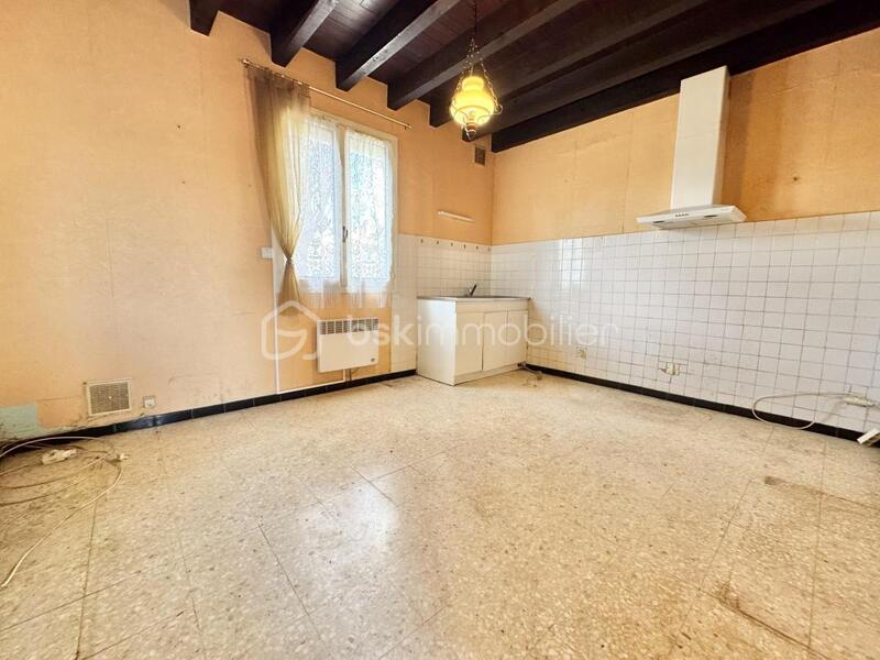 Maison traditionnelle - 90 m² - 5 pièces