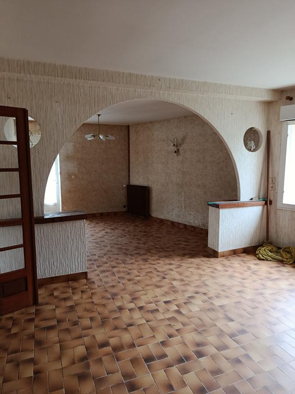 Maison ancienne - 258 m² - 6 pièces