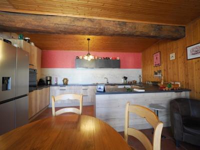 Maison - 170 m² - 6 pièces