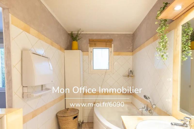 Maison - 165 m² - 6 pièces