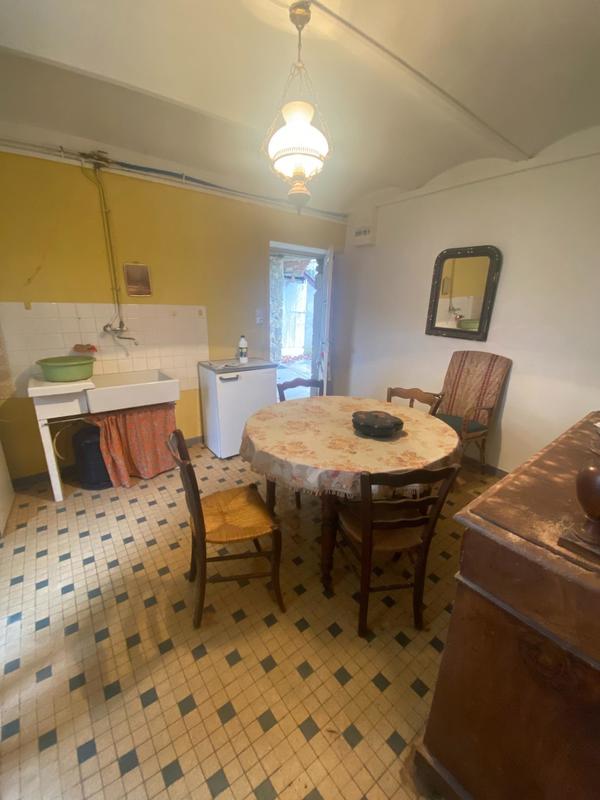 Maison - 193 m² - 9 pièces