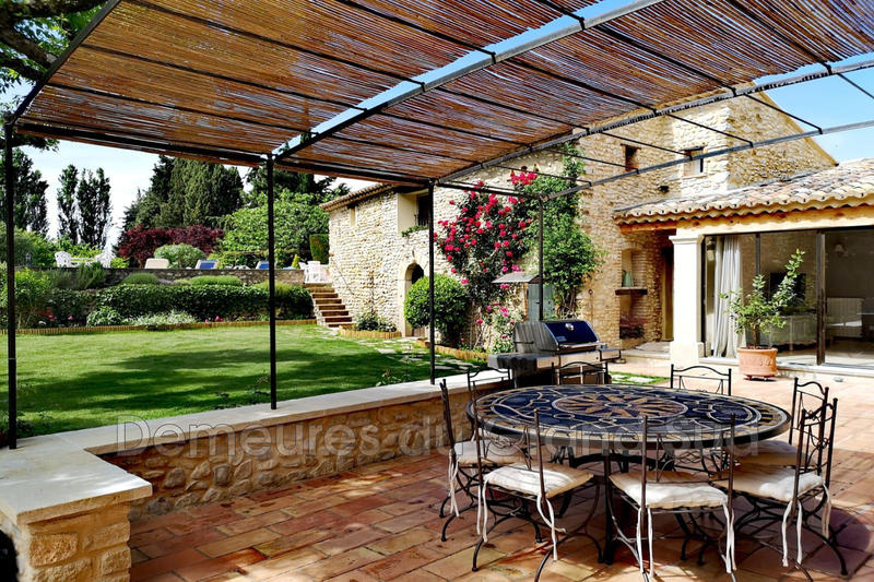 Bastide - 370 m² - 11 pièces