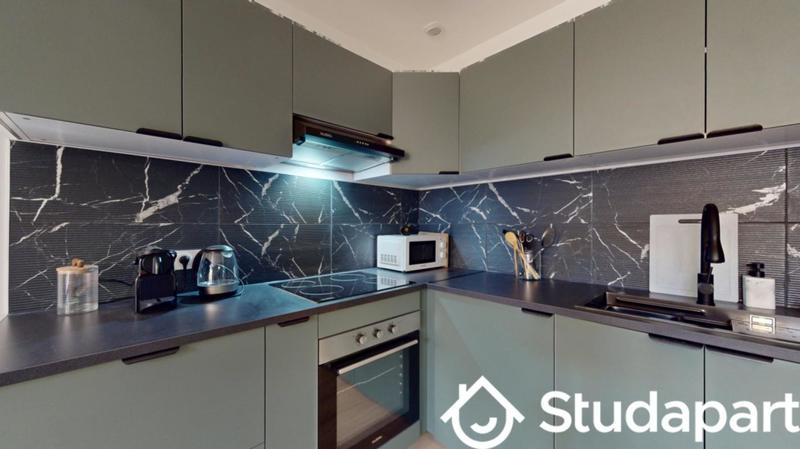 Chambre - 9 m² - 1 pièce