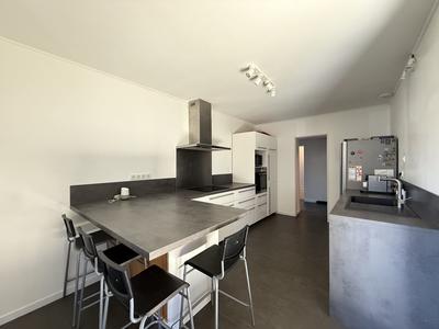 Maison - 147 m² - 6 pièces