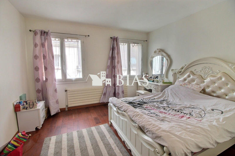 Appartement - 83 m² - 4 pièces