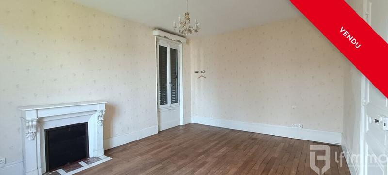 Maison bourgeoise - 217 m² - 8 pièces