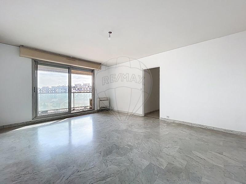 Appartement - 102 m² - 5 pièces