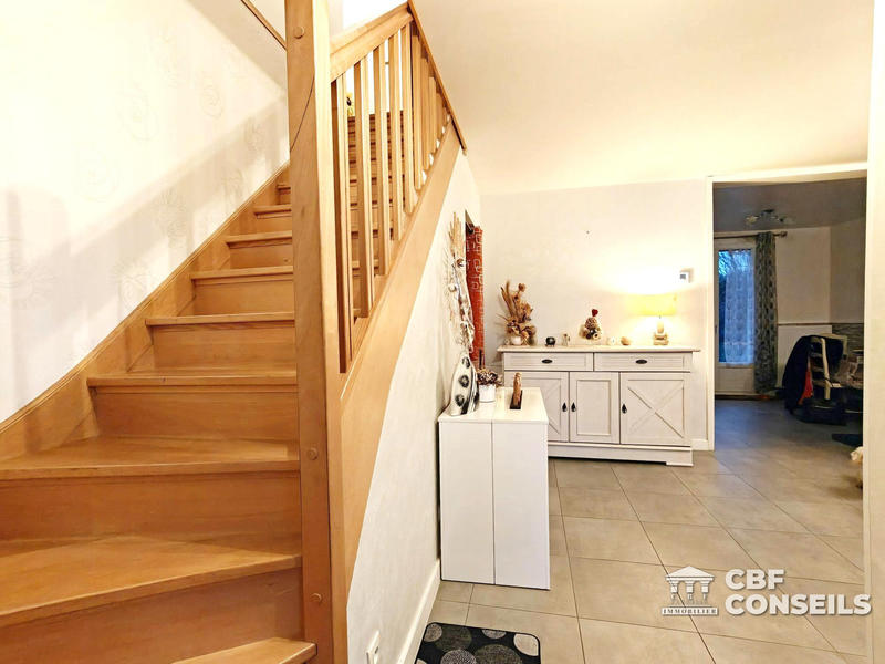 Maison - 96 m² - 5 pièces