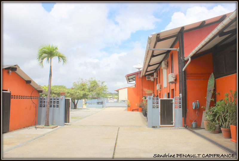 Immeuble - 1 270 m² - 13 pièces