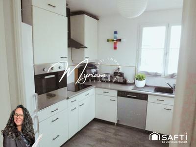 Maison - 92 m² - 4 pièces