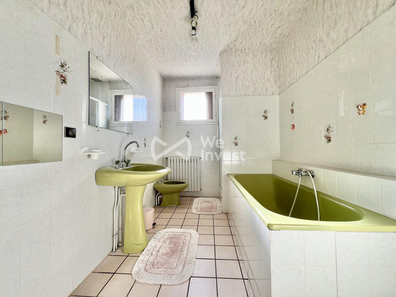 Maison ancienne - 189 m² - 7 pièces