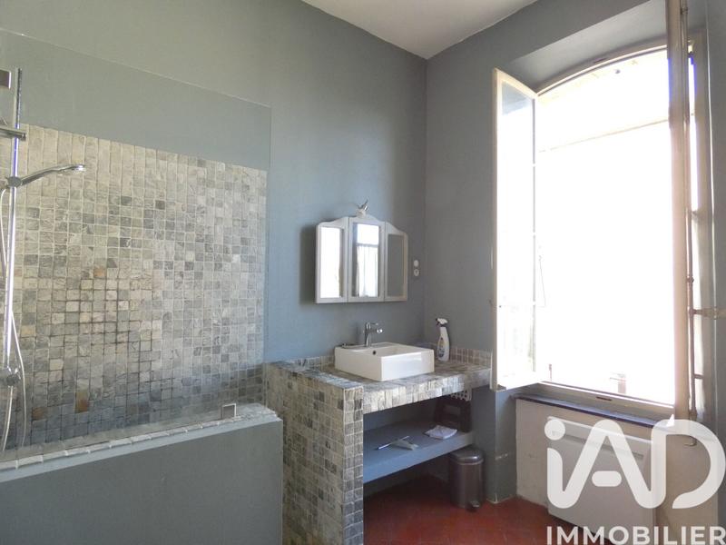 Maison - 196 m² - 5 pièces