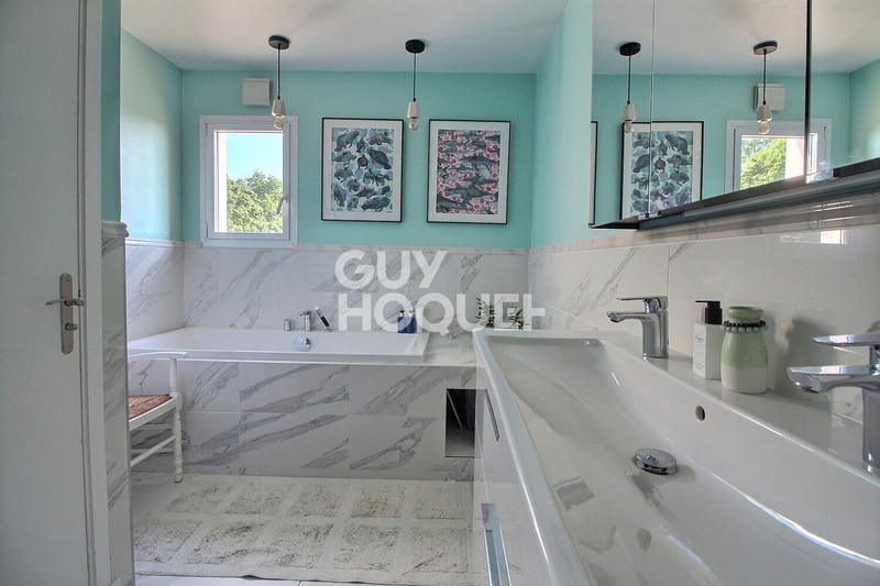 Appartement - 114 m² - 5 pièces