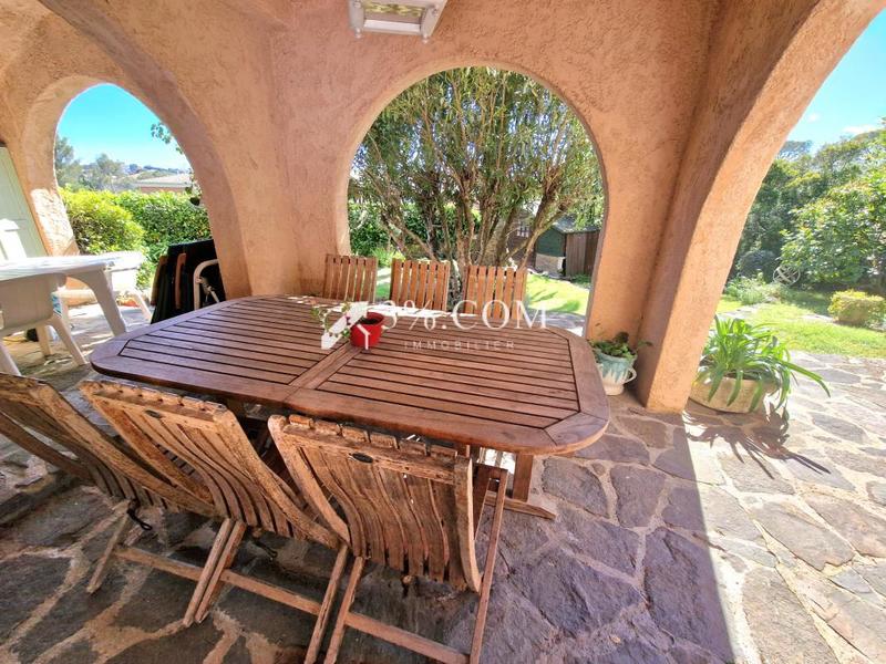 Villa - 160 m² - 6 pièces