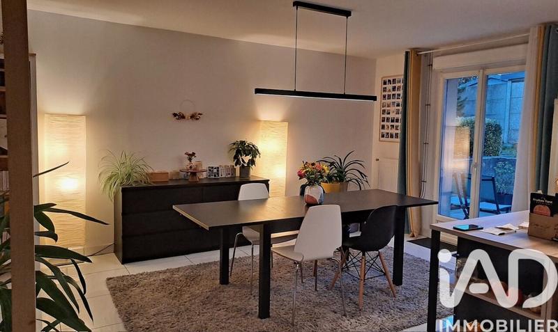 Maison - 88 m² - 4 pièces