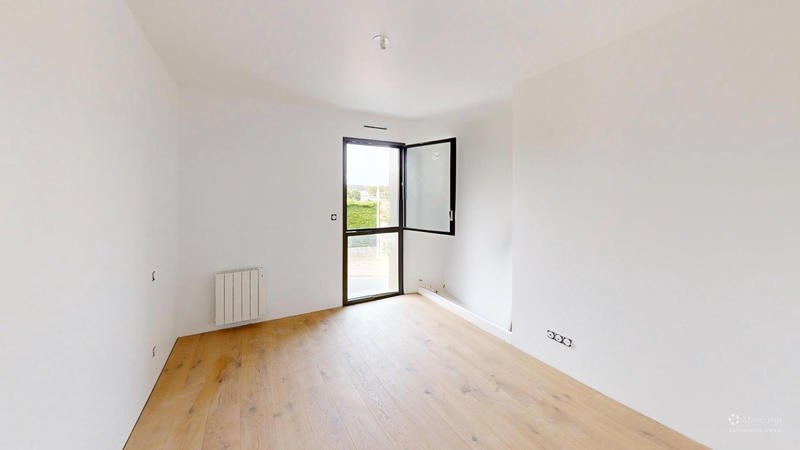 Appartement - 97 m² - 4 pièces