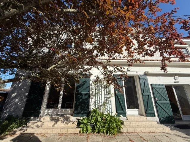 Maison - 109 m² - 6 pièces