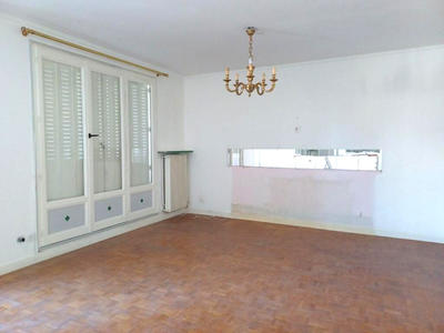 Appartement - 79 m² - 4 pièces