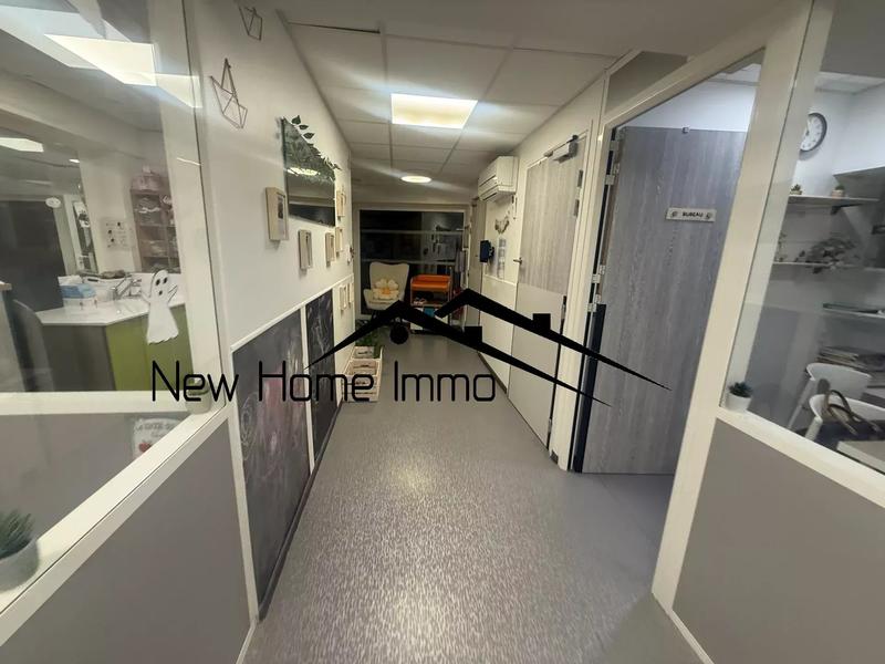 Local commercial - 132 m²