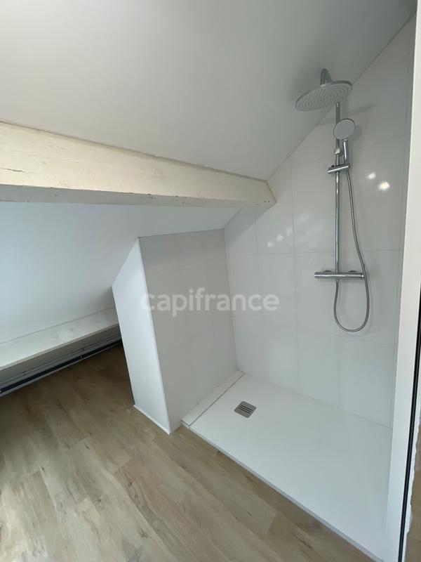 Maison - 137 m² - 6 pièces
