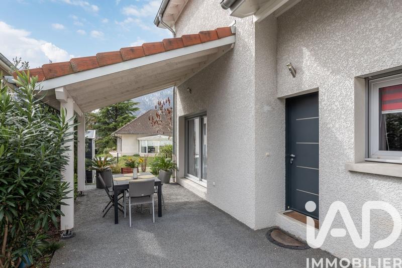 Maison - 162 m² - 7 pièces