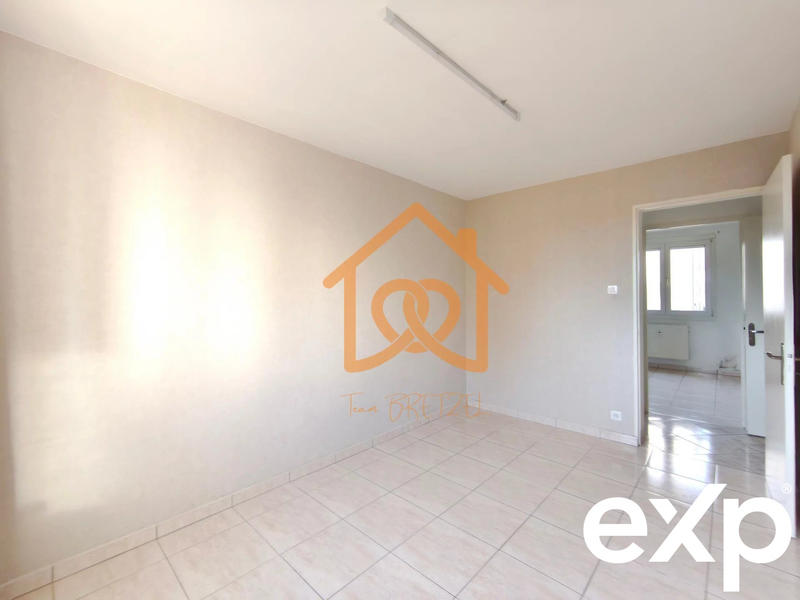 Appartement - 79 m² - 4 pièces