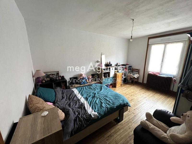 Maison - 92 m² - 5 pièces