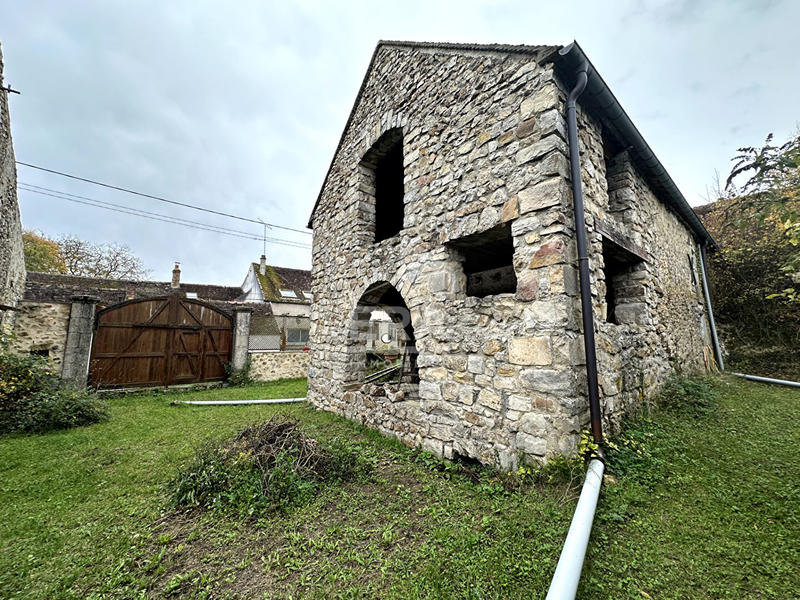 Corps de ferme - 209 m² - 4 pièces