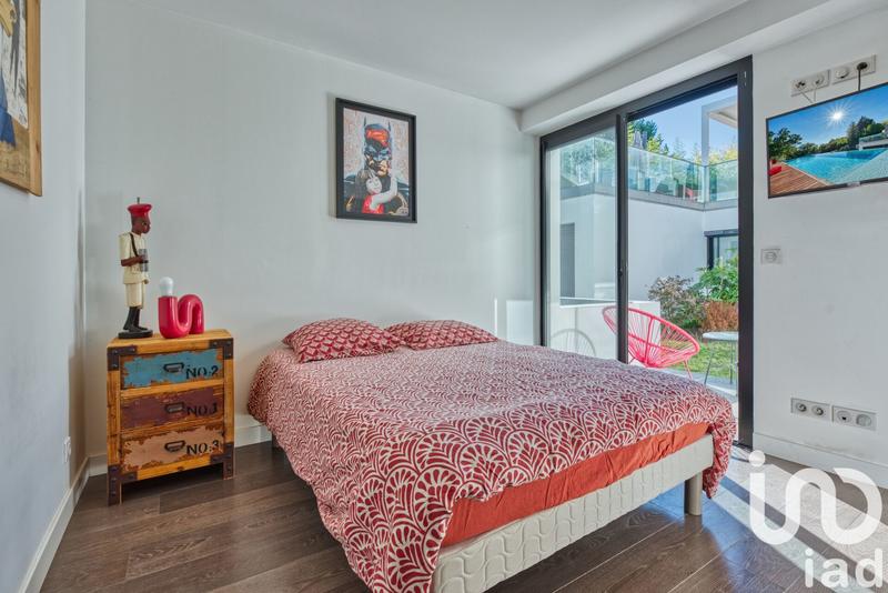 Maison de maîtres - 250 m² - 5 pièces