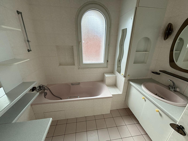 Maison - 104 m² - 5 pièces