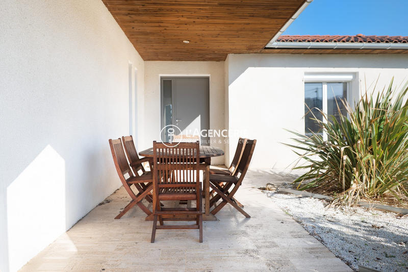 Maison traditionnelle - 140 m² - 5 pièces