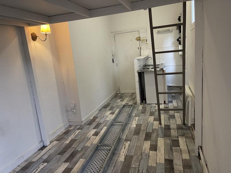 Appartement - 15 m² - 1 pièce