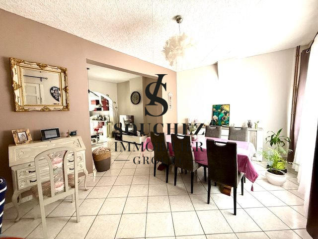 Maison - 122 m² - 5 pièces