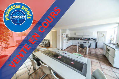 Appartement - 238 m² - 8 pièces