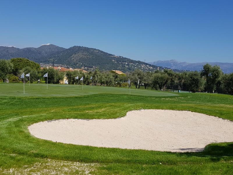 Villa - 212 m² - 4 pièces